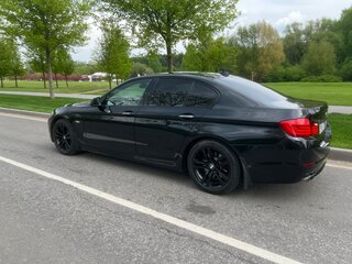 2012 BMW 5 серии 528i xDrive VI (F10/F11/F07), чёрный, 2895000 рублей, вид 3