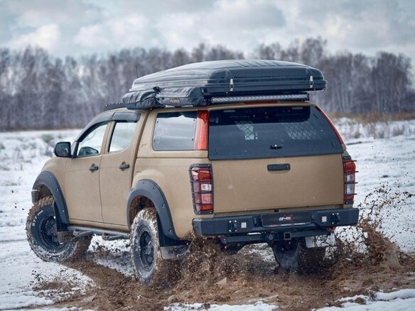 2018 Isuzu D-Max II, серебристый, 4800000 рублей - вид 9