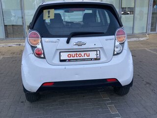 2011 Chevrolet Spark III, белый, 550000 рублей, вид 4