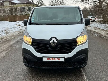 2018 Renault Trafic, белый, 1882752 рублей, вид 5