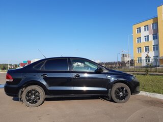 2011 Volkswagen Polo V, чёрный, 690000 рублей, вид 3