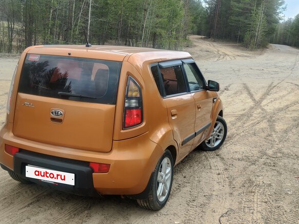 2009 Kia Soul I, оранжевый, 610000 рублей - вид 2