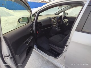 2012 Toyota Ractis II, серебристый, 1050000 рублей, вид 5