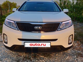 2017 Kia Sorento II Рестайлинг, белый, 2450000 рублей, вид 1