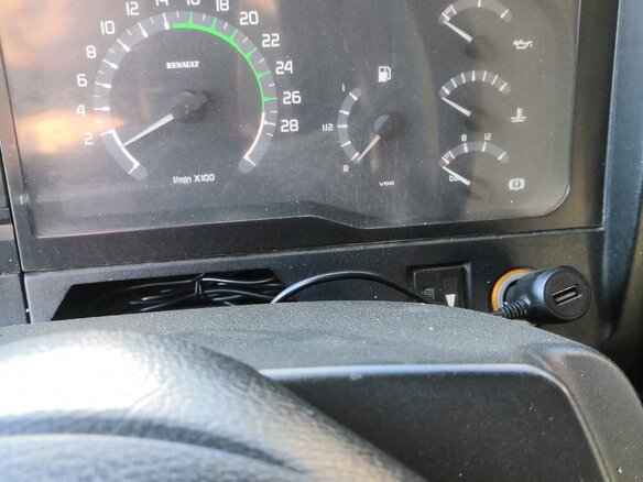 2000 Renault Midlum, белый, 950000 рублей - вид 12