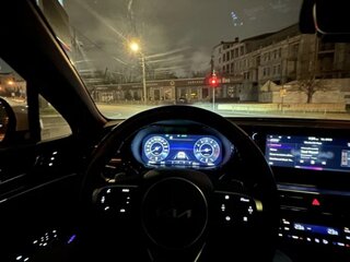 2022 Kia K5 III, белый, 2950000 рублей, вид 4