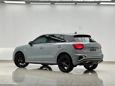 2023 Audi Q2 L 35 TFSI I Рестайлинг, голубой, 1968000 рублей, вид 4