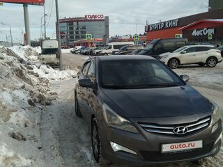2014 Hyundai Solaris I Рестайлинг, серый, 750000 рублей, вид 2