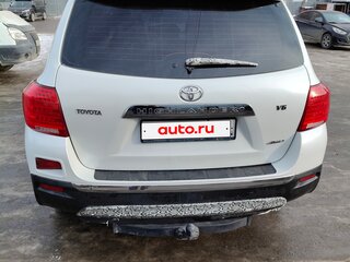 2011 Toyota Highlander II (XU40) Рестайлинг, белый, 2000050 рублей, вид 5