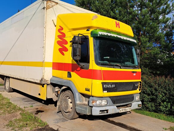 2004 DAF LF 45, жёлтый, 2500000 рублей - вид 1