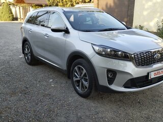 2018 Kia Sorento II Рестайлинг, серебристый, 2900000 рублей, вид 2