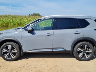 2020 Nissan Rogue III, серый, 2460000 рублей, вид 3