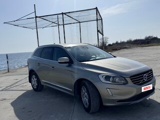 2015 Volvo XC60 I Рестайлинг, бежевый, 2200000 рублей, вид 3