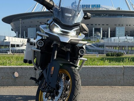 2023 CFMoto 800MT Touring, синий, 999999 рублей, вид 1