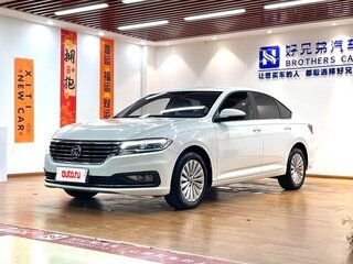 2022 Volkswagen Lavida III, белый, 1300000 рублей, вид 1