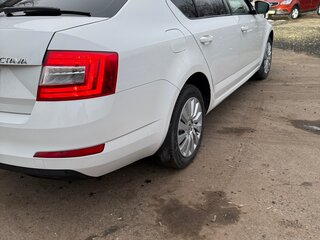 2013 Skoda Octavia III (A7), белый, 950000 рублей, вид 2