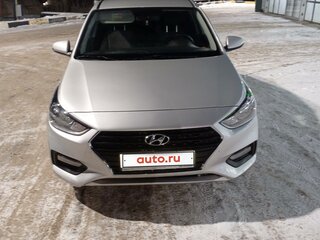 2018 Hyundai Solaris II, серебристый, 1500000 рублей, вид 1