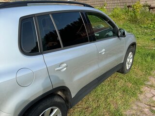 2012 Volkswagen Tiguan I Рестайлинг, серебристый, 1100000 рублей, вид 4