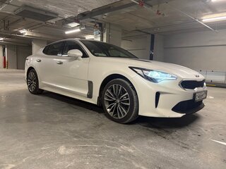 2019 Kia Stinger I, белый, 2150000 рублей, вид 1