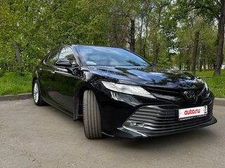 2021 Toyota Camry VIII (XV70), чёрный, 2820000 рублей, вид 1