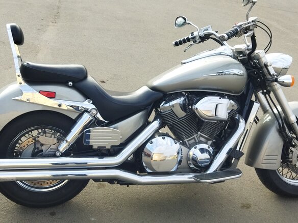 2003 Honda VTX 1800, серебристый, 636786 рублей