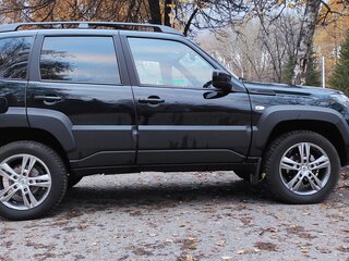 2023 Lada (ВАЗ) Niva Travel I, зелёный, 1100000 рублей, вид 2