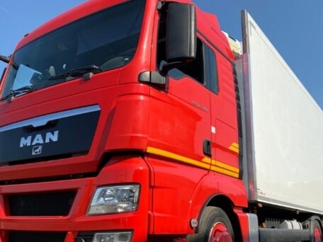 2010 MAN TGX, красный, 3500000 рублей, вид 1