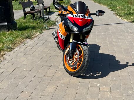 2013 Honda CBR 1000 RR/RA Fireblade, оранжевый, 1050000 рублей, вид 3