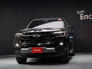 2024 Chevrolet Colorado III, чёрный, 5686955 рублей, вид 2