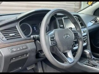 2017 Hyundai Sonata VII (LF) Рестайлинг, серый, 1950000 рублей, вид 3