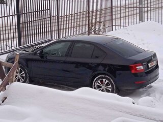 2015 Skoda Octavia III (A7), чёрный, 999000 рублей, вид 3