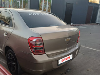 2013 Chevrolet Cobalt II, бежевый, 350000 рублей, вид 4