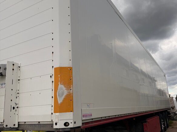 2006 Schmitz Cargobull SKO, белый, 1750000 рублей - вид 5
