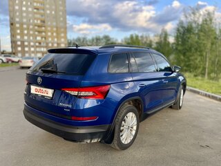 2019 Skoda Kodiaq I, синий, 2480000 рублей, вид 4