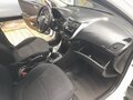 2014 Hyundai Solaris I Рестайлинг, белый, 800000 рублей - вид 5