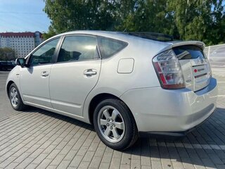 2007 Toyota Prius II Рестайлинг (XW20), серебристый, 850000 рублей, вид 5