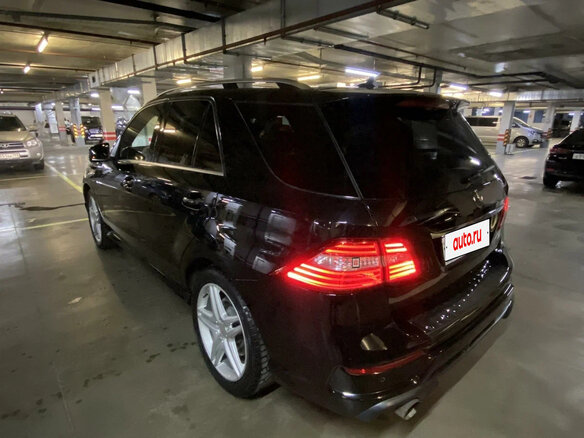 2013 Mercedes-Benz M-Класс 350 III (W166), чёрный, 2500000 рублей - вид 2