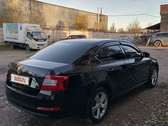 2015 Skoda Octavia III (A7), чёрный, 1920000 рублей - вид 7