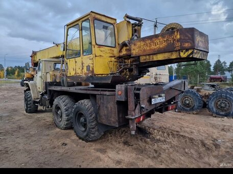 2006 Ивановец КС-35714, бежевый, 1100000 рублей, вид 4