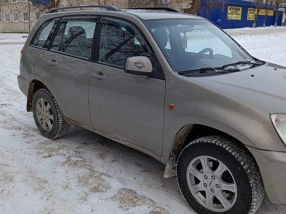 2011 Vortex Tingo I, бежевый, 320000 рублей - вид 6