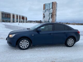 2010 Chevrolet Cruze I, синий, 450000 рублей, вид 3