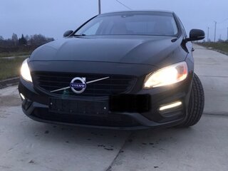 2018 Volvo S60 II Рестайлинг, чёрный, 1908000 рублей, вид 1