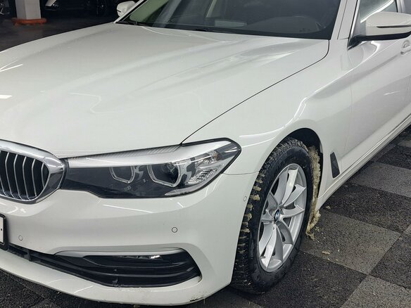2018 BMW 5 серии 520d VII (G30/G31/G38), белый, 3000000 рублей - вид 4