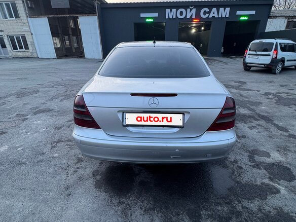 2003 Mercedes-Benz E-Класс 220 III (W211, S211), серебристый, 850000 рублей - вид 5
