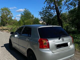 2006 Toyota Corolla IX (E120, E130) Рестайлинг, серебристый, 300000 рублей, вид 4