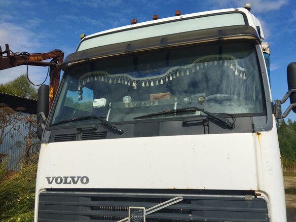 2001 Volvo FH, белый, 1250000 рублей - вид 6