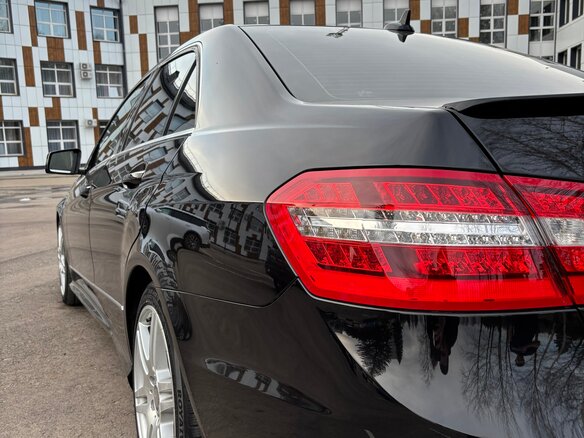 2010 Mercedes-Benz E-Класс 250 5G-Tronic IV (W212, S212, C207), чёрный, 1800000 рублей - вид 9