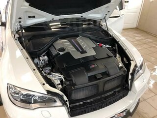 2013 BMW X6 M I (E71) Рестайлинг, белый, 3700000 рублей, вид 2