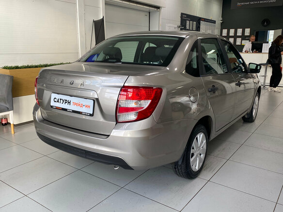 2021 Lada (ВАЗ) Granta I Рестайлинг, серебристый, 599000 рублей - вид 5