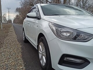 2017 Hyundai Solaris II, белый, 1450000 рублей, вид 5